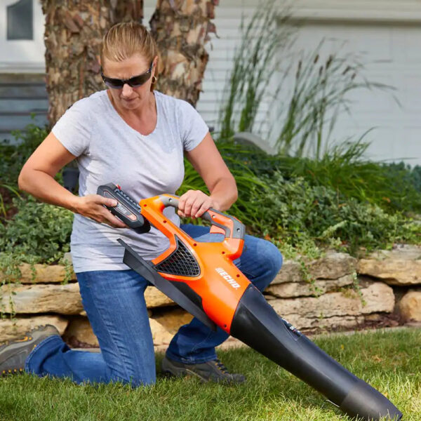 eFORCE 56V 151 MPH 526 CFM Cordless Battery Blower with 2.5Ah Battery and Charger - Image 17