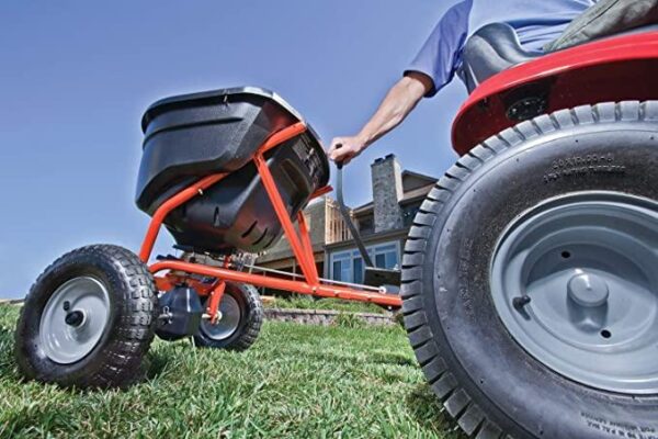 Agri-Fab 45-0463 130-Pound Tow Behind Broadcast Spreader - Image 3