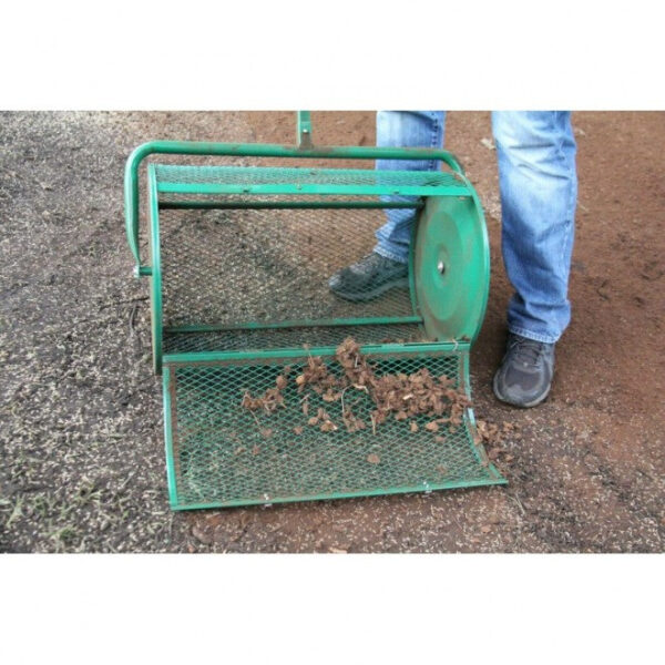 Landzie Compost & Peat Moss Spreader - Image 6